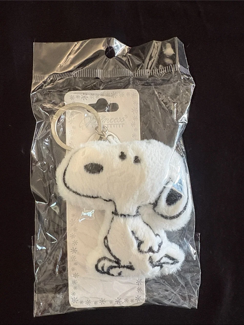 Adorable White Plush Snoopy Dog Keychain